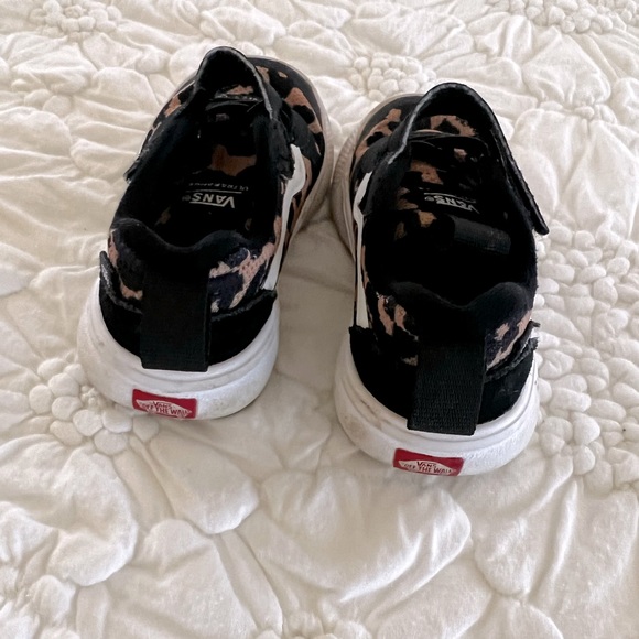 Toddler Leopard Ultracush Vans - Picture 4 of 6